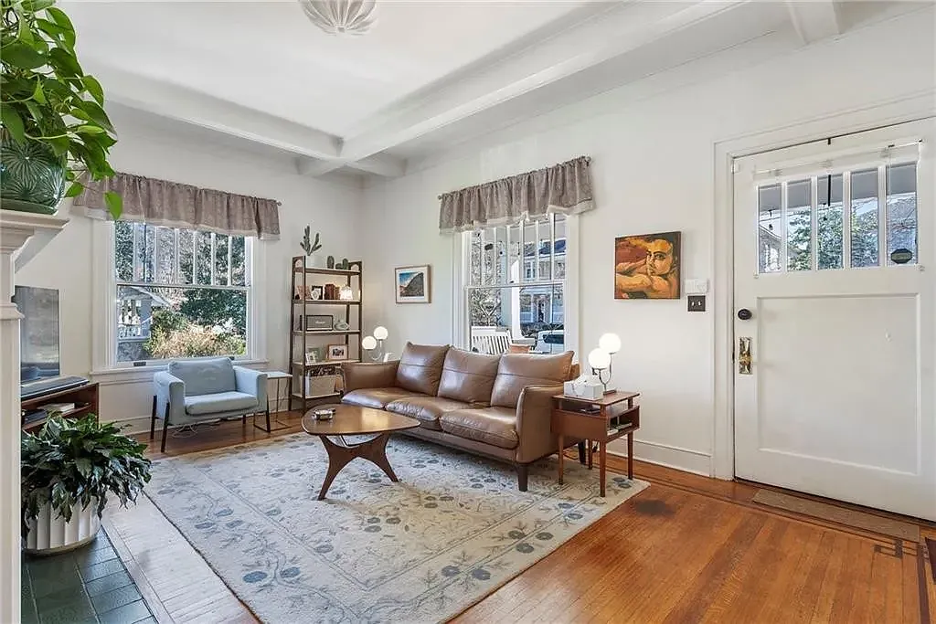 2 bed, $3,800 — Photo 3