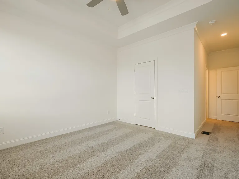 514 Alice Way #MARKET SQUARE AT SAW — Photo 25