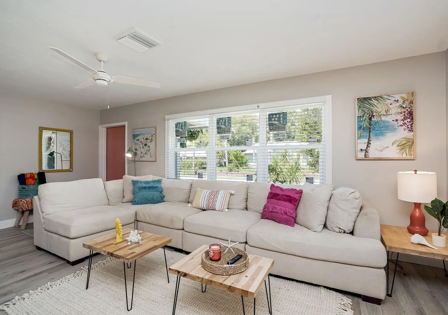 Beautiful 2-Bedroom, 2-Bath Home in Bradenton Available Furnished or Unfurnished — Photo 4