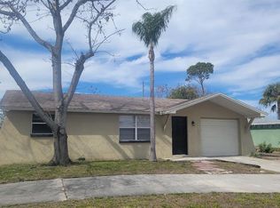 9131 Crabtree Ln, Port Richey, FL 34668