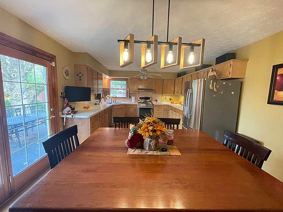 2nd image of 1736 Benwood Dr