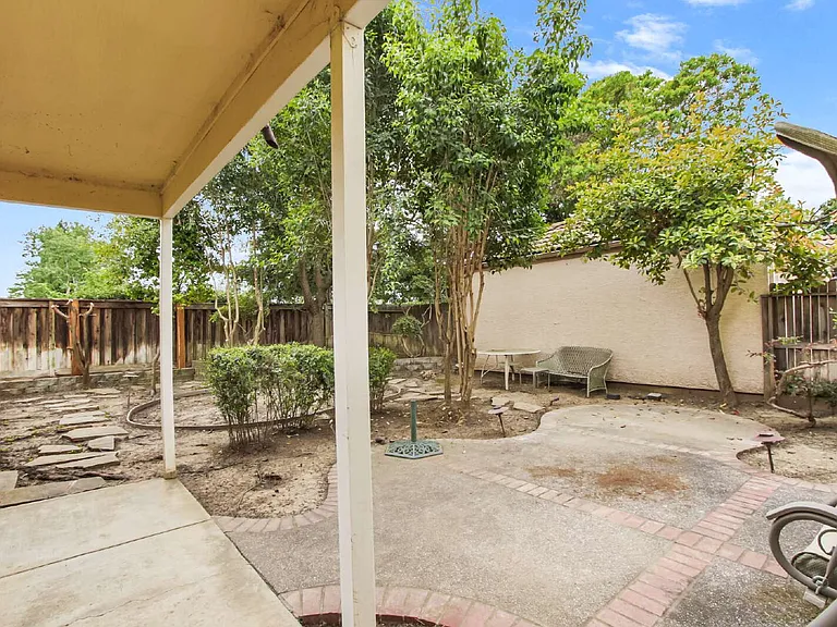 1812 Tahoe Pl — Photo 21