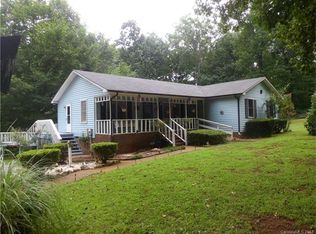 844 Rolling Rd, Lincolnton, NC 28092