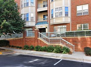 1851 Stratford Park Pl APT 307, Reston, VA 20190