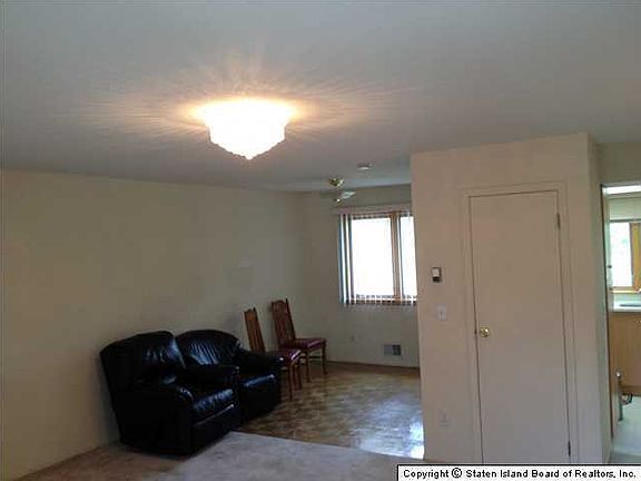 5th image of 250 Bruckner Ave #A