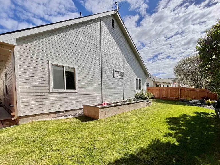 2905 E Pine Hollow Ln — Photo 24