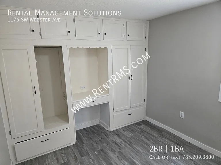 1176 SW Webster Ave — Photo 13