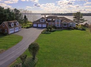 69 Lambert Rd, Freeport, ME 04032