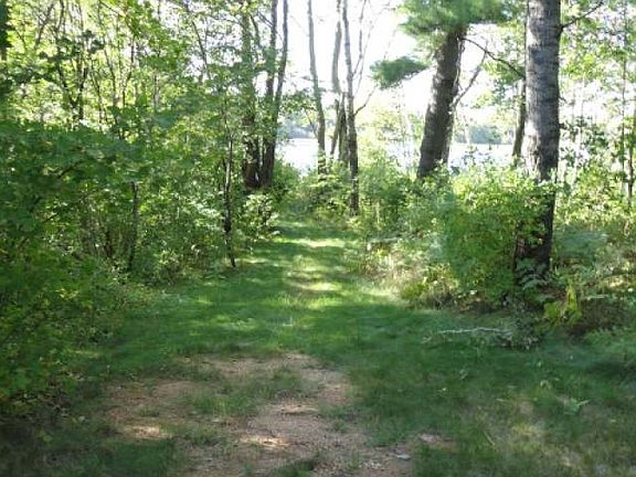 2nd image of 1033 Tomahawk Dr