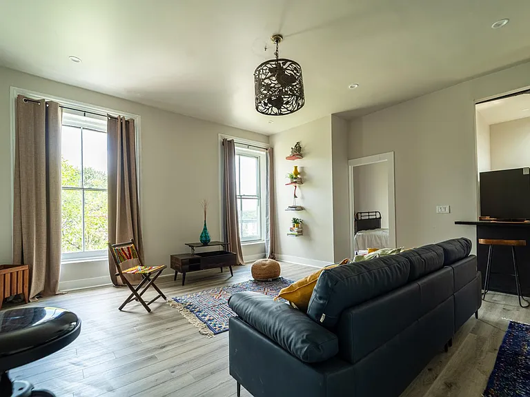 240 Washington Ave #2 — Photo 10