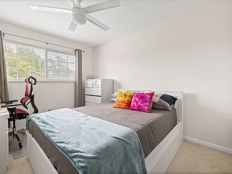 1066 Century Dr — Photo 19