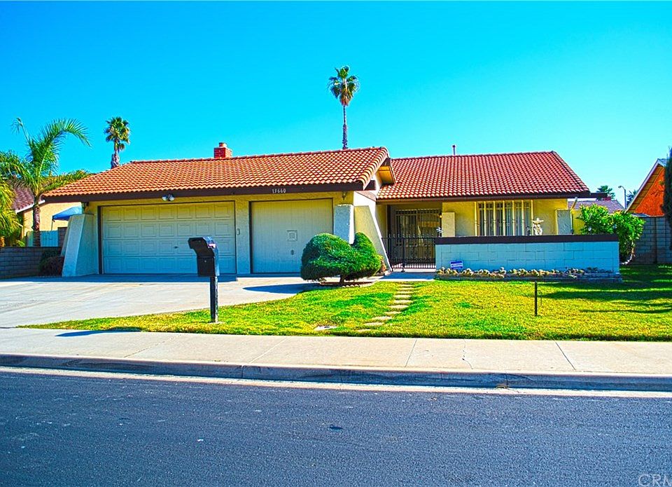 1st image of 13660 Thunderbird Dr
