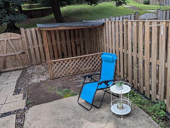 3rd image of 509 Monet Dr