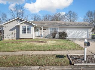 1412 Bishop Dr, Troy, MO 63379