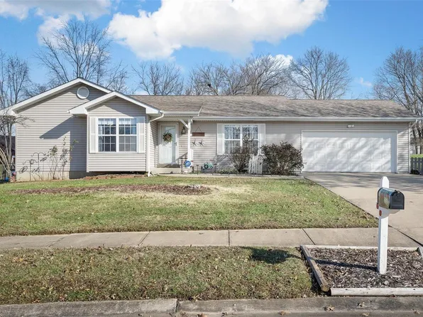 1412 Bishop Dr, Troy, MO 63379