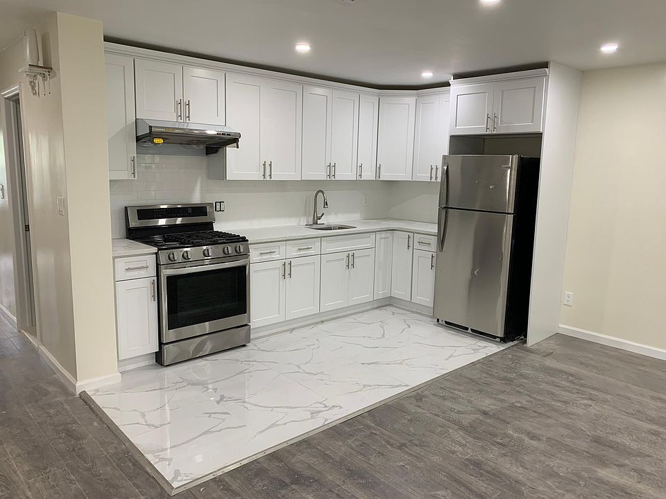 1st image of 1579 144th St #2