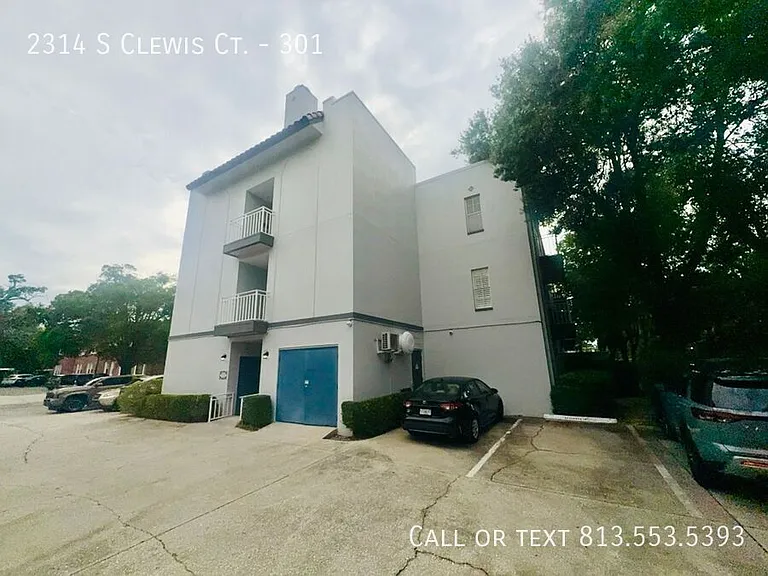2314 S Clewis Ct #301 — Photo 6