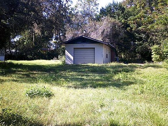 5th image of 12139 Parkwood St
