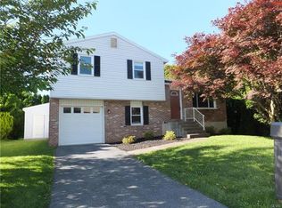 3041 Millstone Dr, Bethlehem, PA 18020