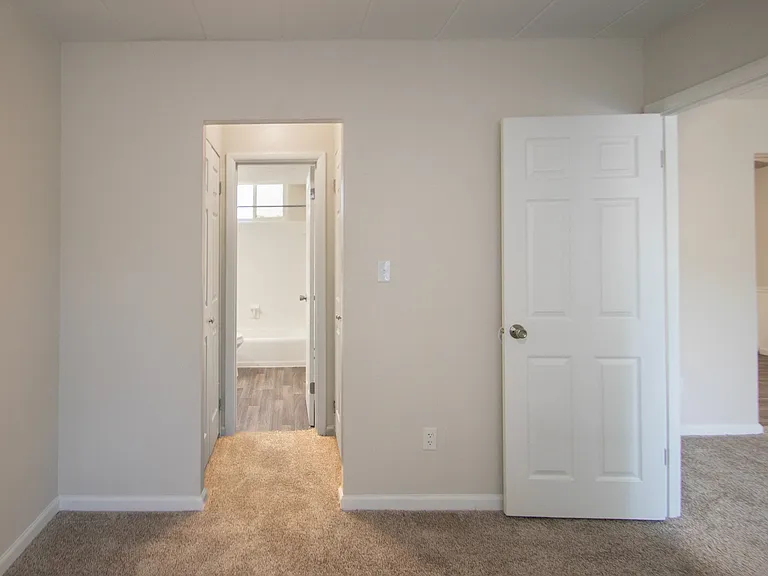 Colonial Ridge — Photo 83