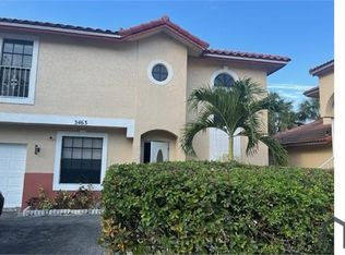 3463 Cluster Rd, Hollywood, FL 33025
