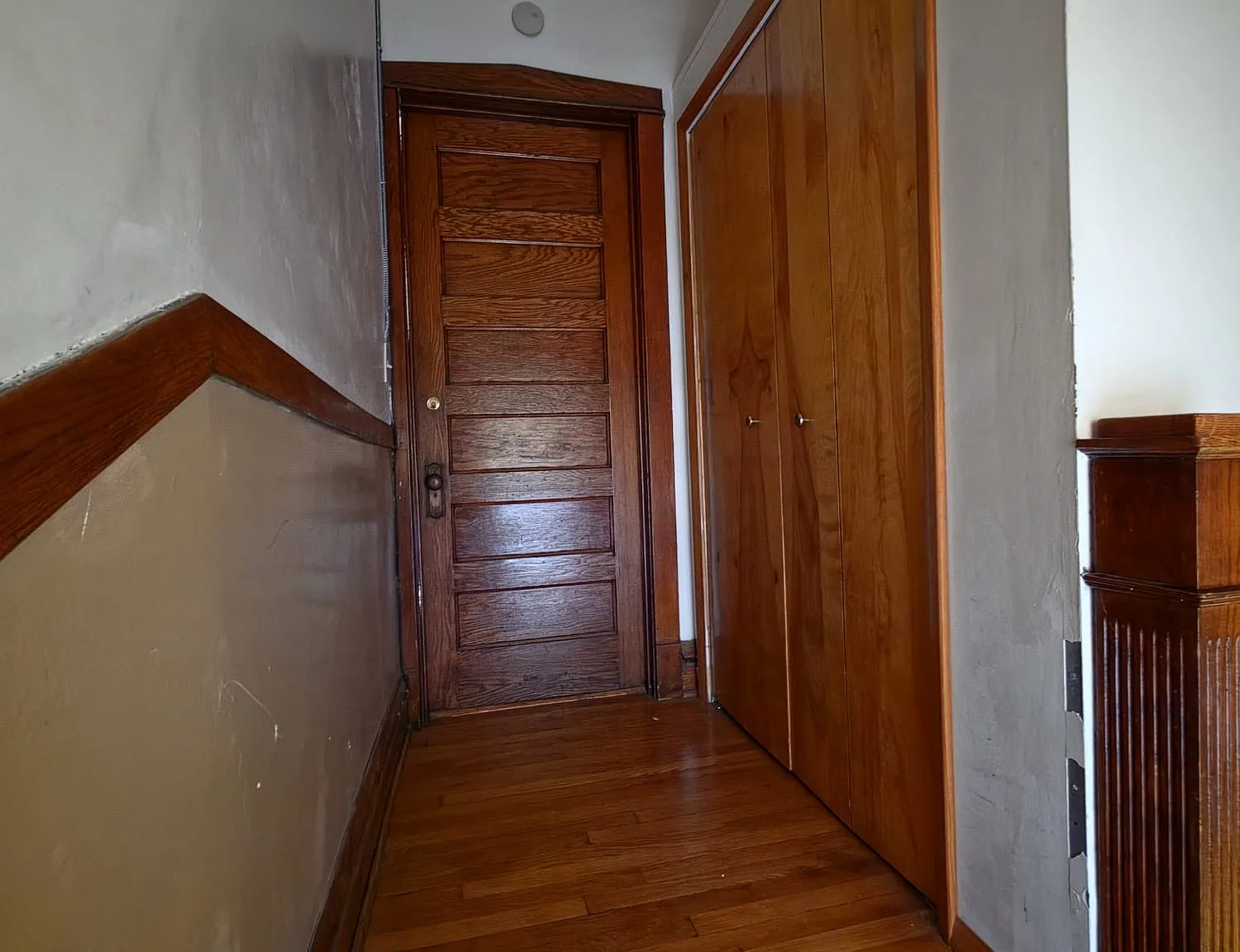 2 bed, 800 sqft, $2,000 — Photo 3