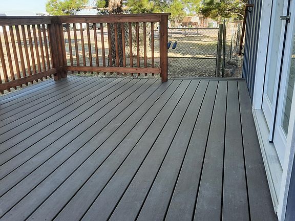 3rd image of 2520 N Hohokam Dr