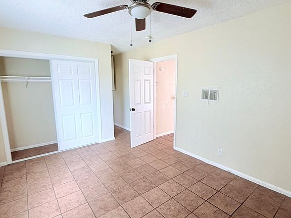 5th image of 810 W Duarte Rd APT 131