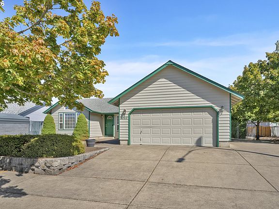 2nd image of 2362 Loch Dr