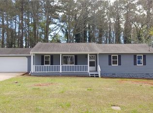 1118 Blazing Rdg, Lawrenceville, GA 30046