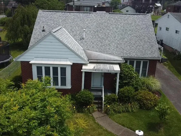 147 Arbutus Dr, Clarksburg, WV 26301