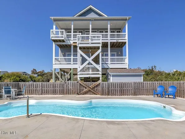 4325 E Pelican Drive, Oak Island, NC 28465