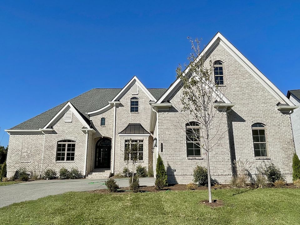 1st image of 2060 Bocage Cres Lot 208