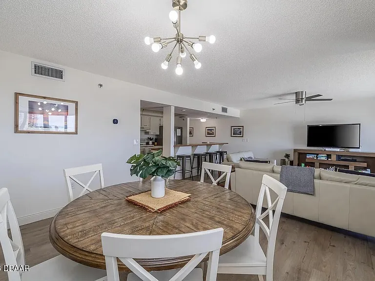 1513 Ocean Shore Blvd #2C — Photo 16