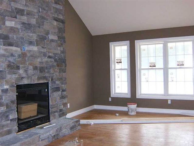 5th image of 21 ESTATE Drive