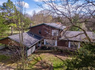 8196 Cedar Ln, Harrison, AR 72601