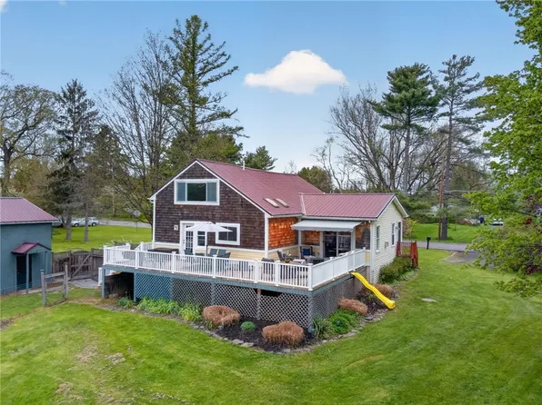 33 Etna Rd, Ithaca, NY 14850