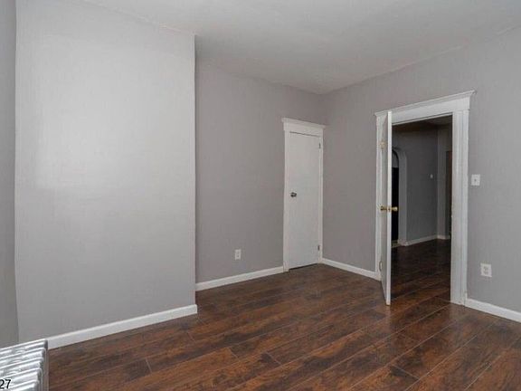 4th image of 123 Palm St Floor 2