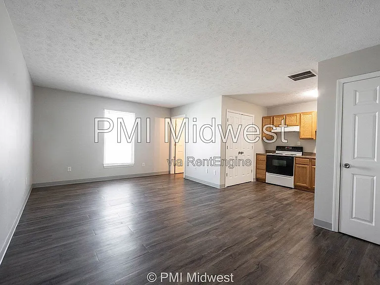 1702 W Michigan St #10 — Photo 12