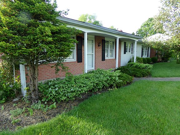 2nd image of 132 New Haven Dr