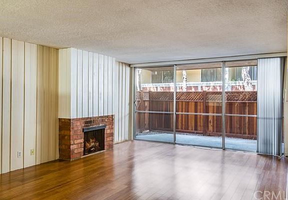 3rd image of 6405 Green Valley Cir Unit 105