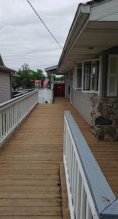 5th image of 9801 N Lake Point Dr