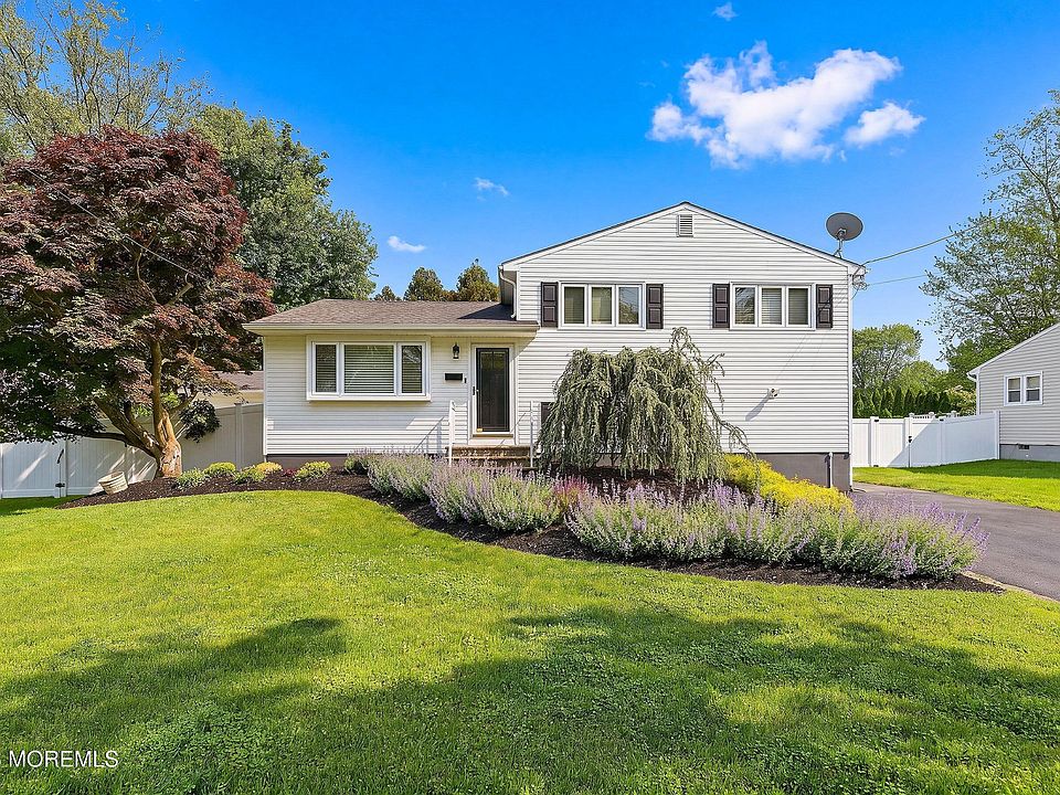 1st image of 1114 Interlaken Avenue