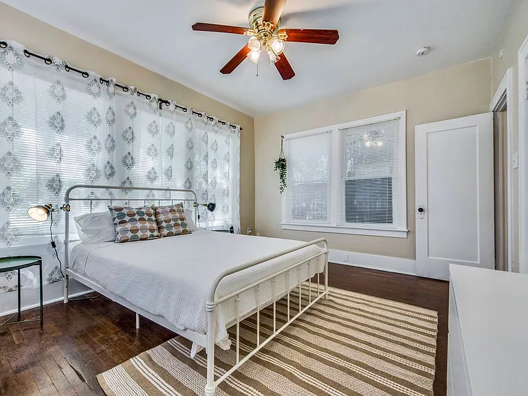 508 E Dewey Pl #3 — Photo 9