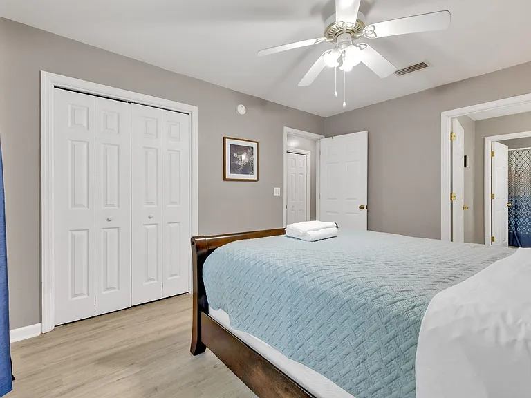 213 Cactus St — Photo 28