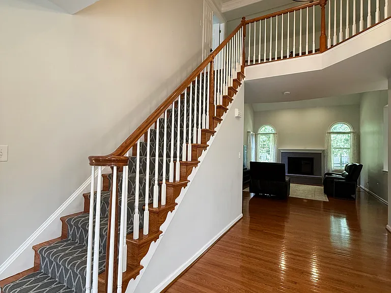 8011 Lions Crest Way — Photo 19