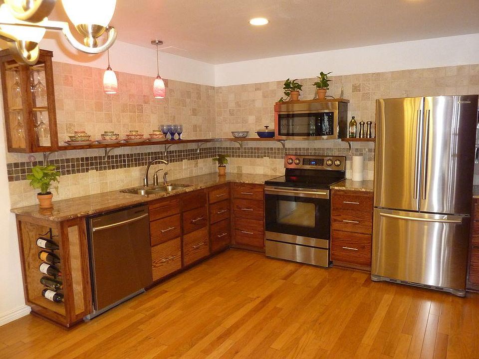 Kitchen 3