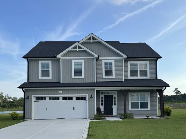 110 Sea Breeze Ct, Sneads Ferry, NC 28460