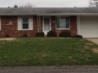 205 Avalon St, Brighton, IL 62012