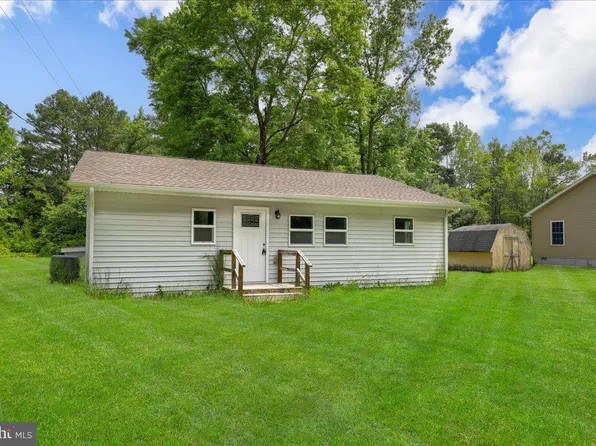 32456 Perryhawkin Rd, Princess Anne, MD 21853